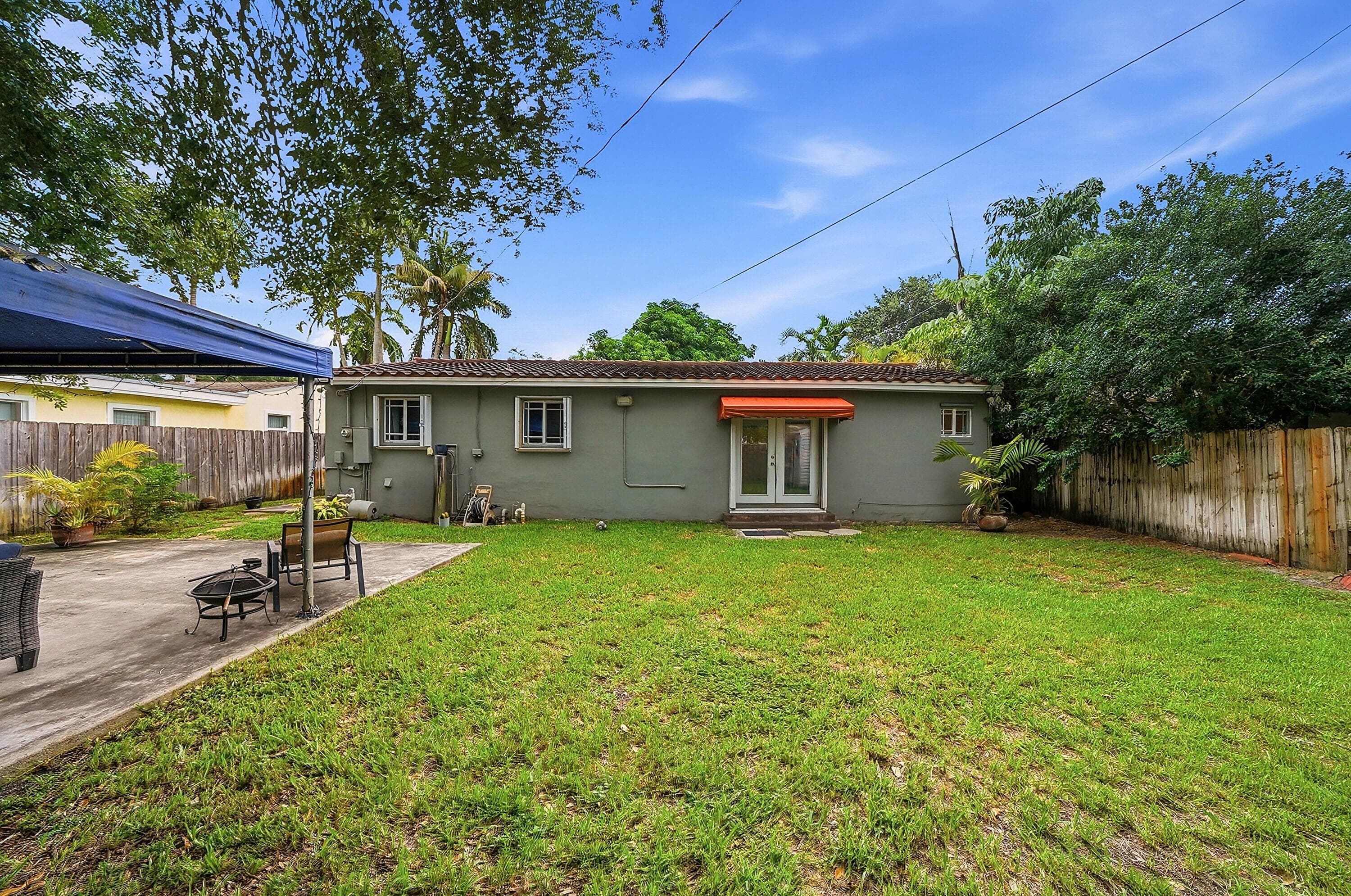 1208 N 31st Avenue, Hollywood, FL 33021 28