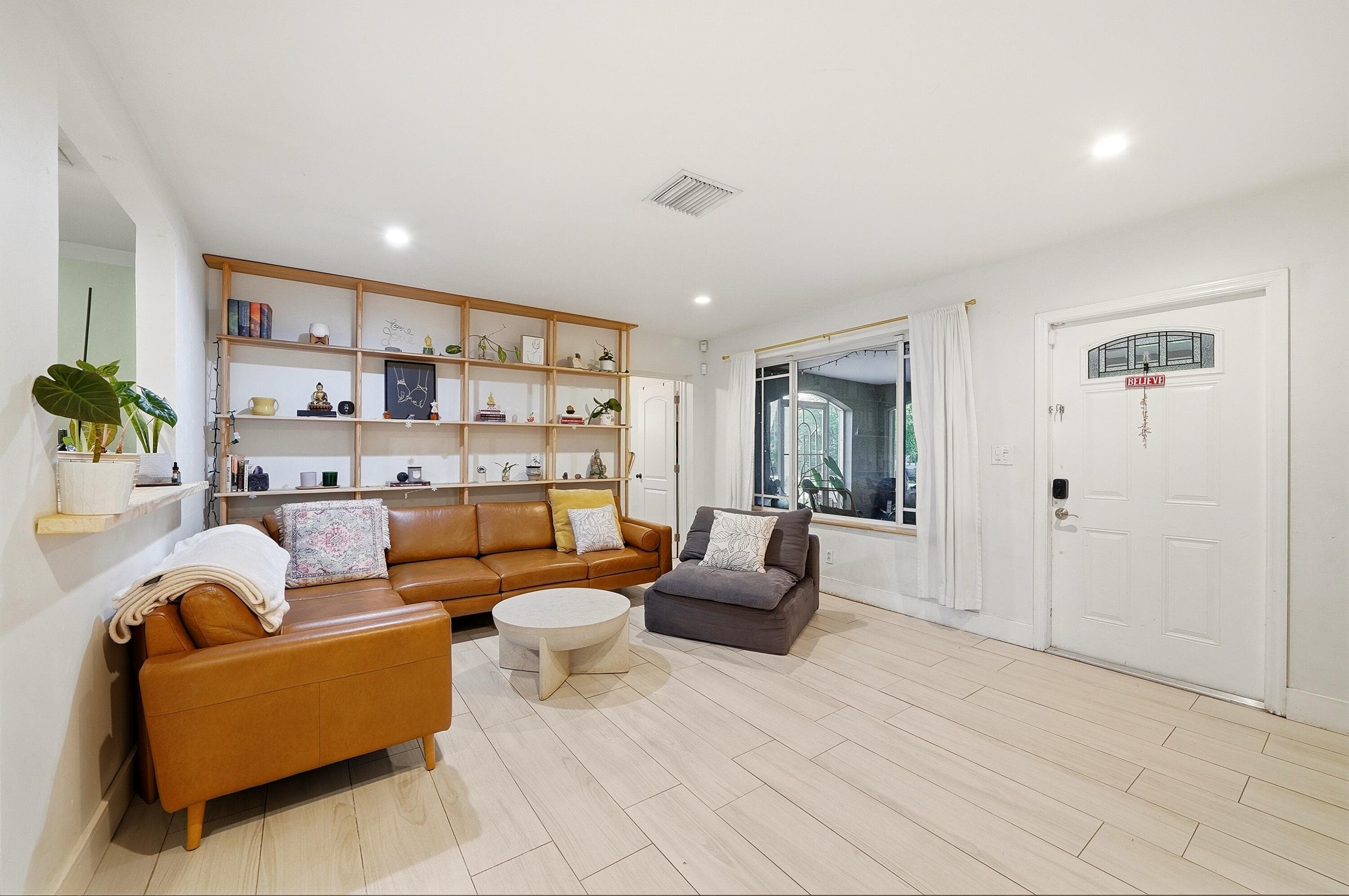 1208 N 31st Avenue, Hollywood, FL 33021 6