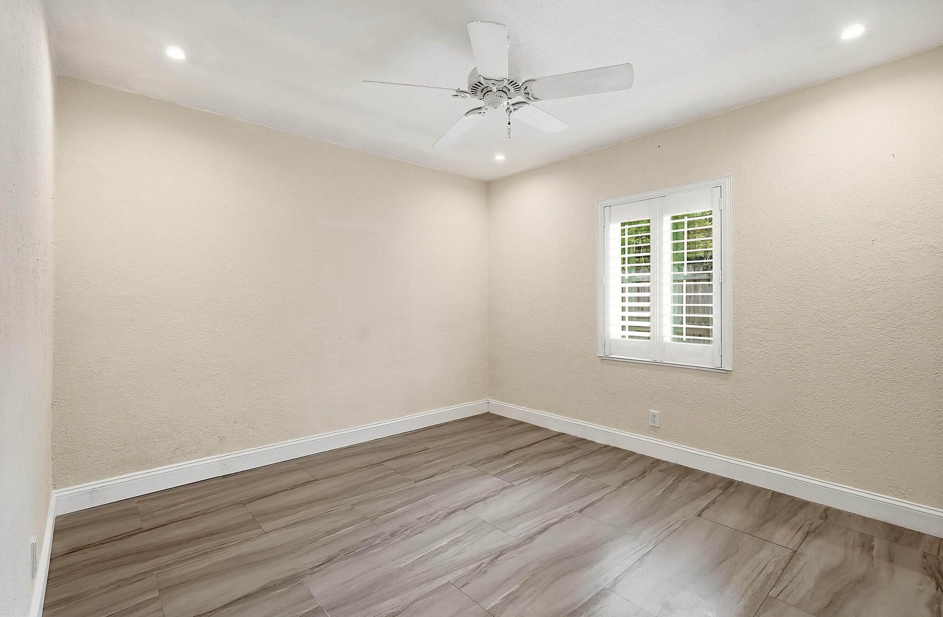 1777 NE 17th Street, Fort Lauderdale, FL 33305 22