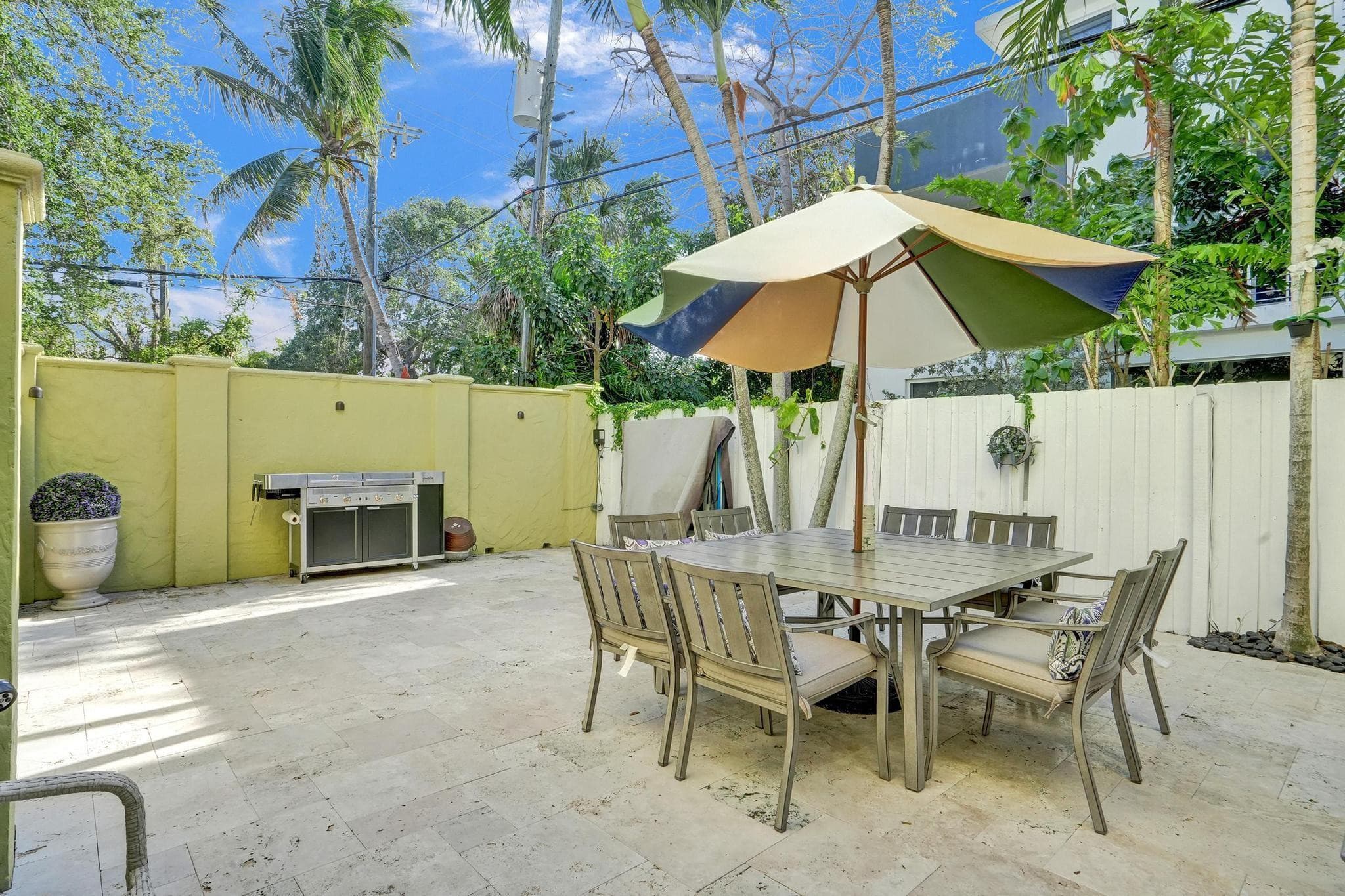 1411 NE 7th Street, Fort Lauderdale, FL 33304 57