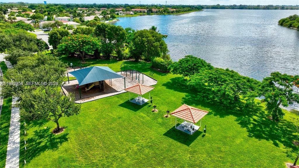 4271 SW 10th Court, Deerfield Beach, FL 33442 18