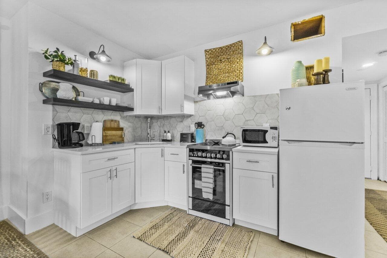 13334 Polo Club Road 206, Wellington, FL 33414 28