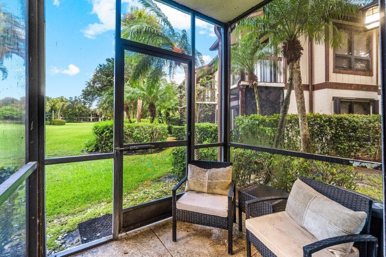 13334 Polo Club Road 206, Wellington, FL 33414 35