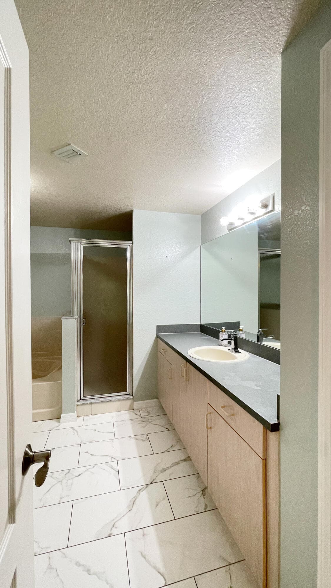 170 SW Peacock Boulevard 36-104, Port St. Lucie, FL 34986 14
