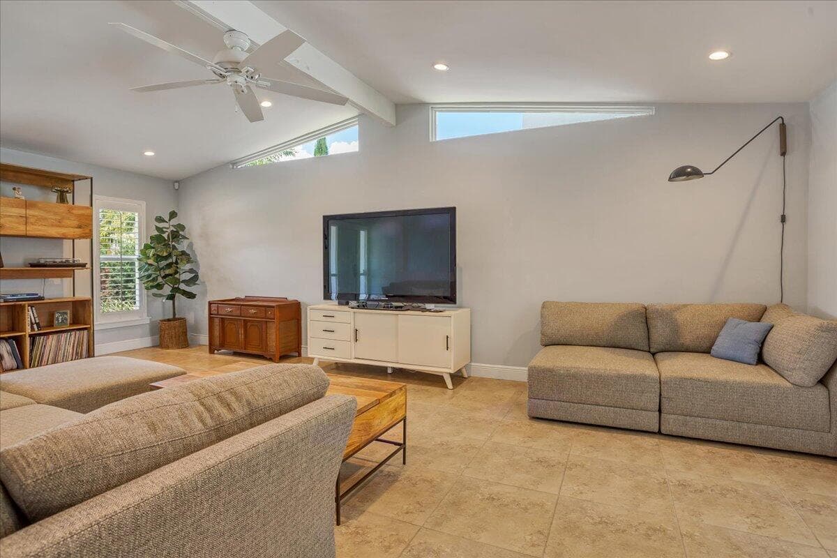 1110 SW 15th Street, Boca Raton, FL 33486 2