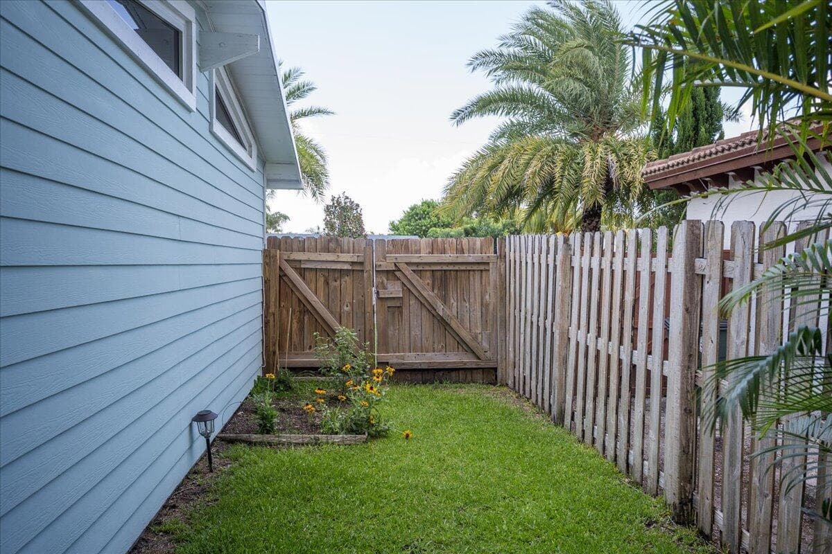 1110 SW 15th Street, Boca Raton, FL 33486 28