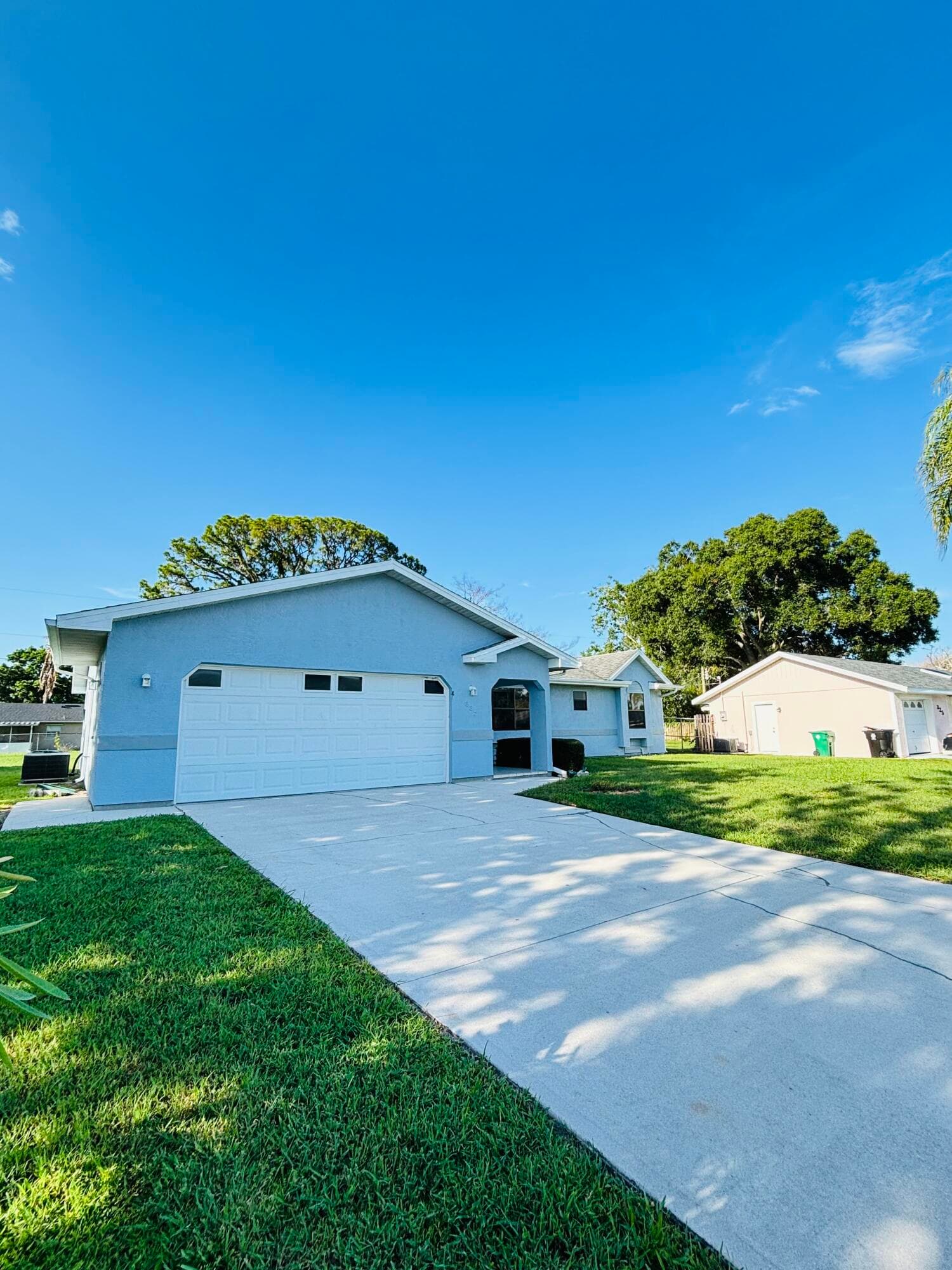 337 NW Tyler Avenue, Port St. Lucie, FL 34983 3
