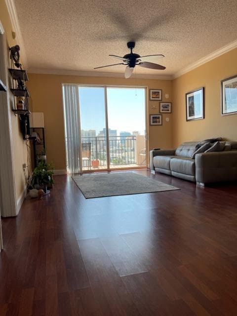 616 Clearwater Park Road 1207, West Palm Beach, FL 33401 32