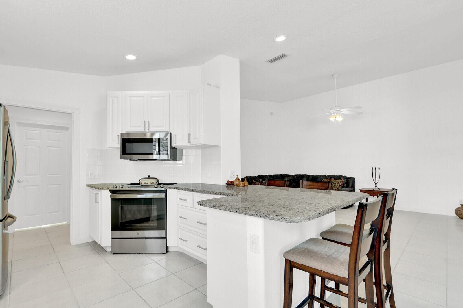 5181 Magnolia Bay Circle, Palm Beach Gardens, FL 33418 10
