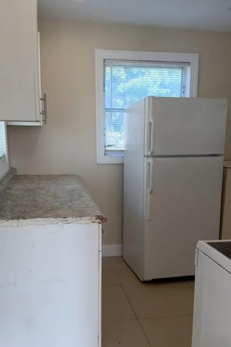 3734 Avenue S, Riviera Beach, FL 33404 10