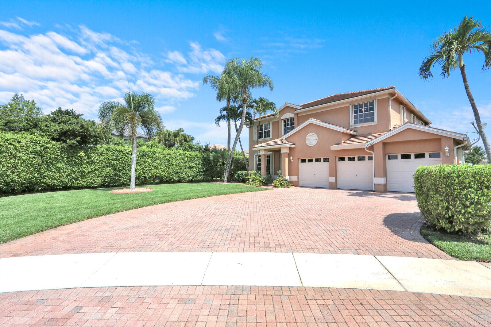 15861 Lisbon Court, Wellington, FL 33414 3