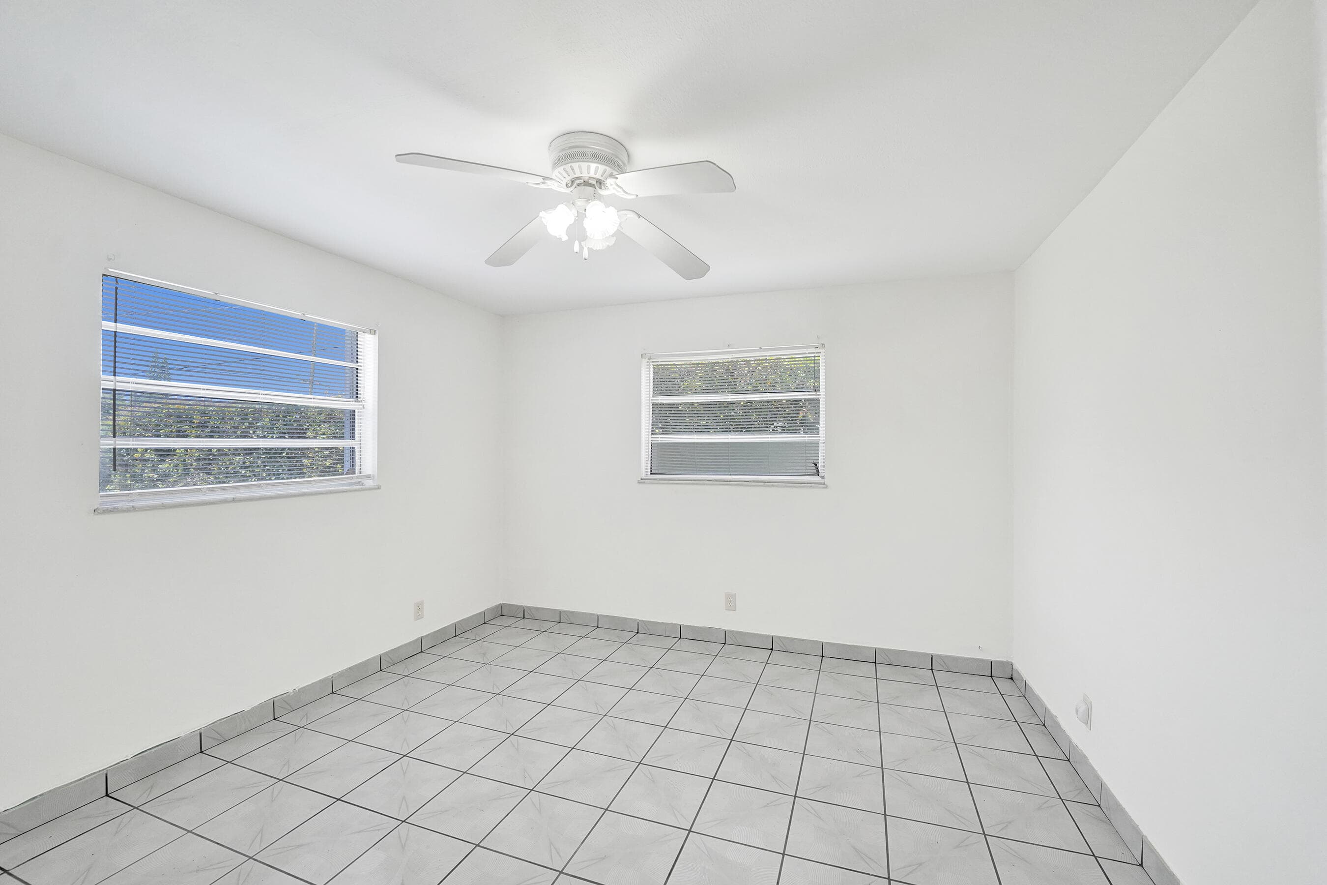 5830 Garfield Street, Hollywood, FL 33021 41