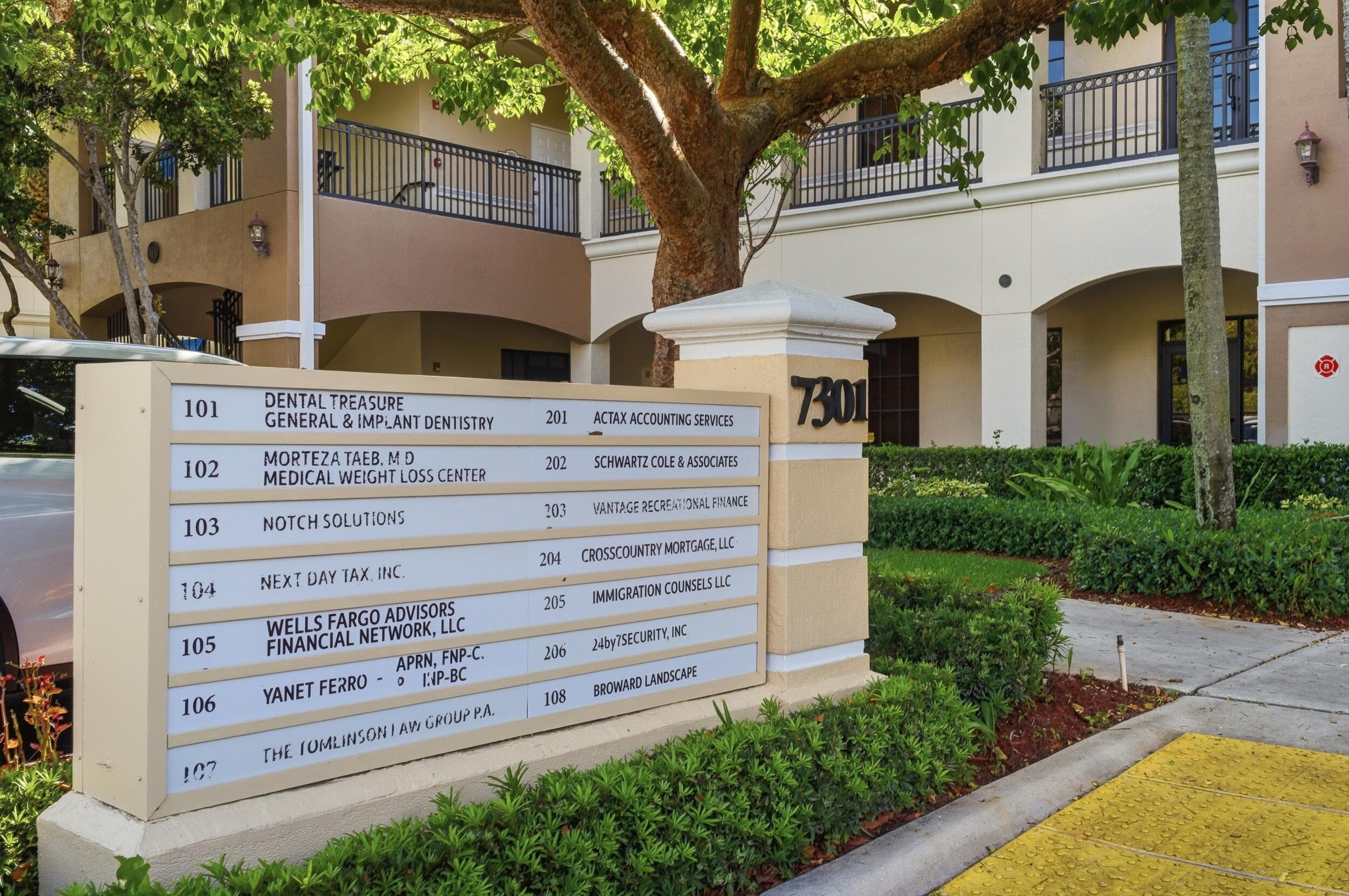 7301 Wiles Road 202, Coral Springs, FL 33067 3