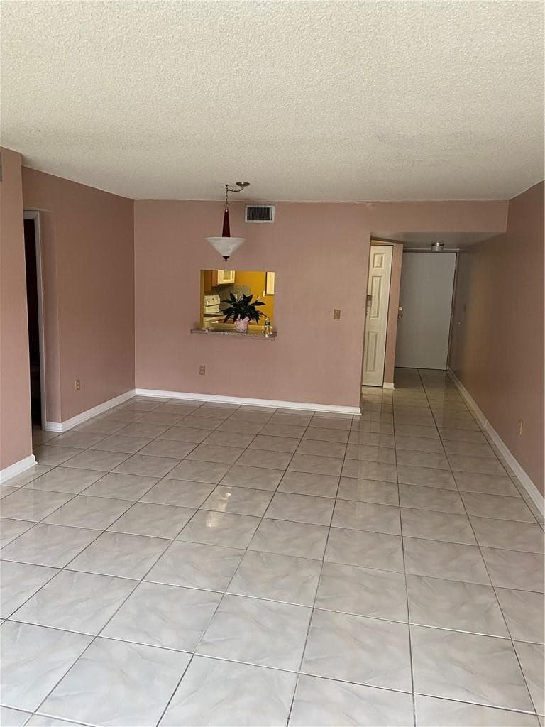 3253 Foxcroft Road G212, Miramar, FL 33025 3