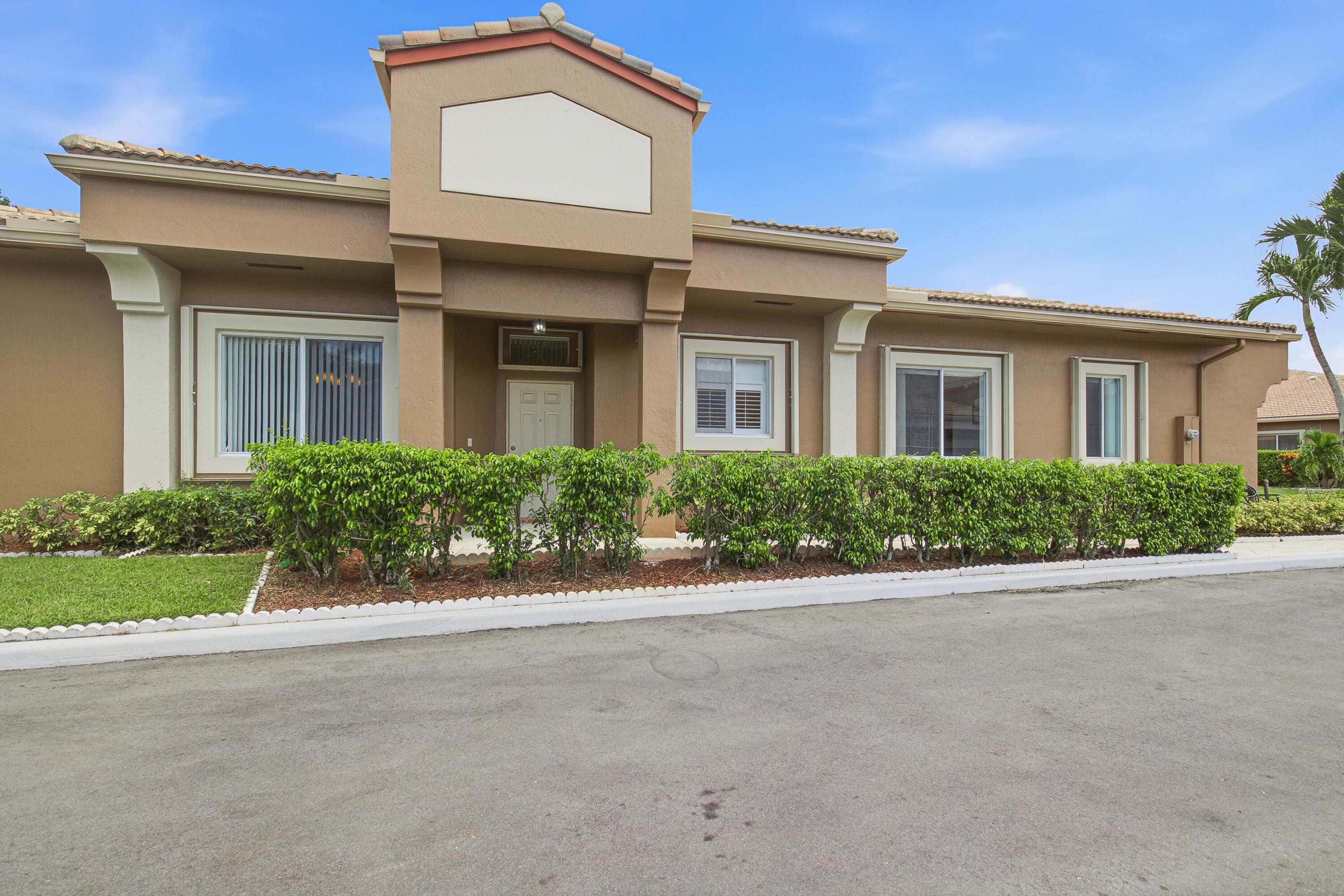 10216 Lombardy Drive, Tamarac, FL 33321 2