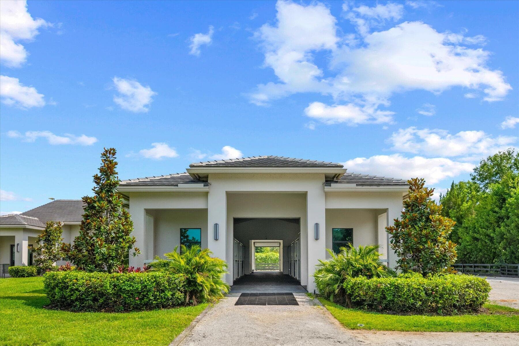 15450 Estancia Lane, Wellington, FL 33414