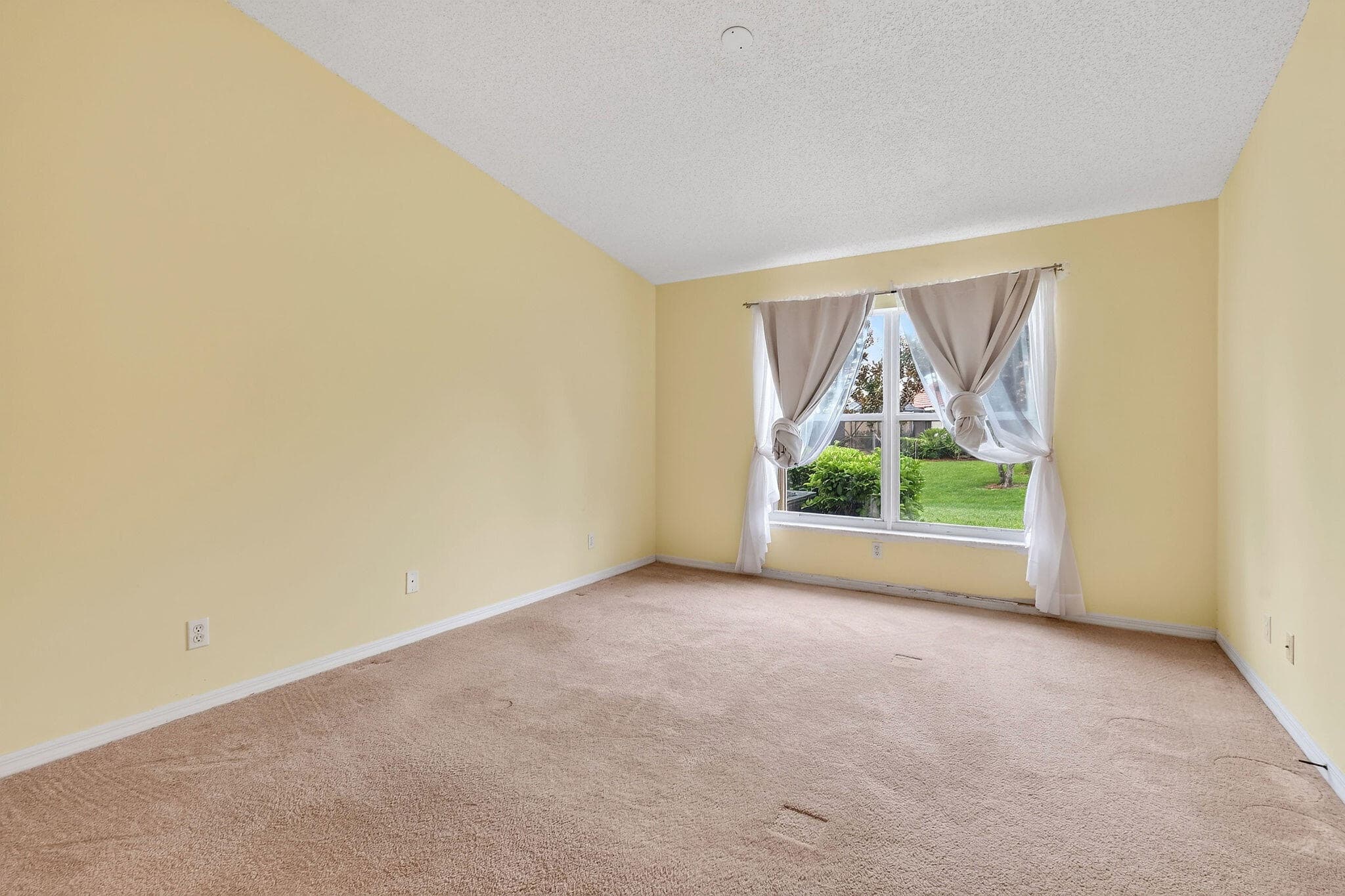 9442 Bridgeport Drive, West Palm Beach, FL 33411 27