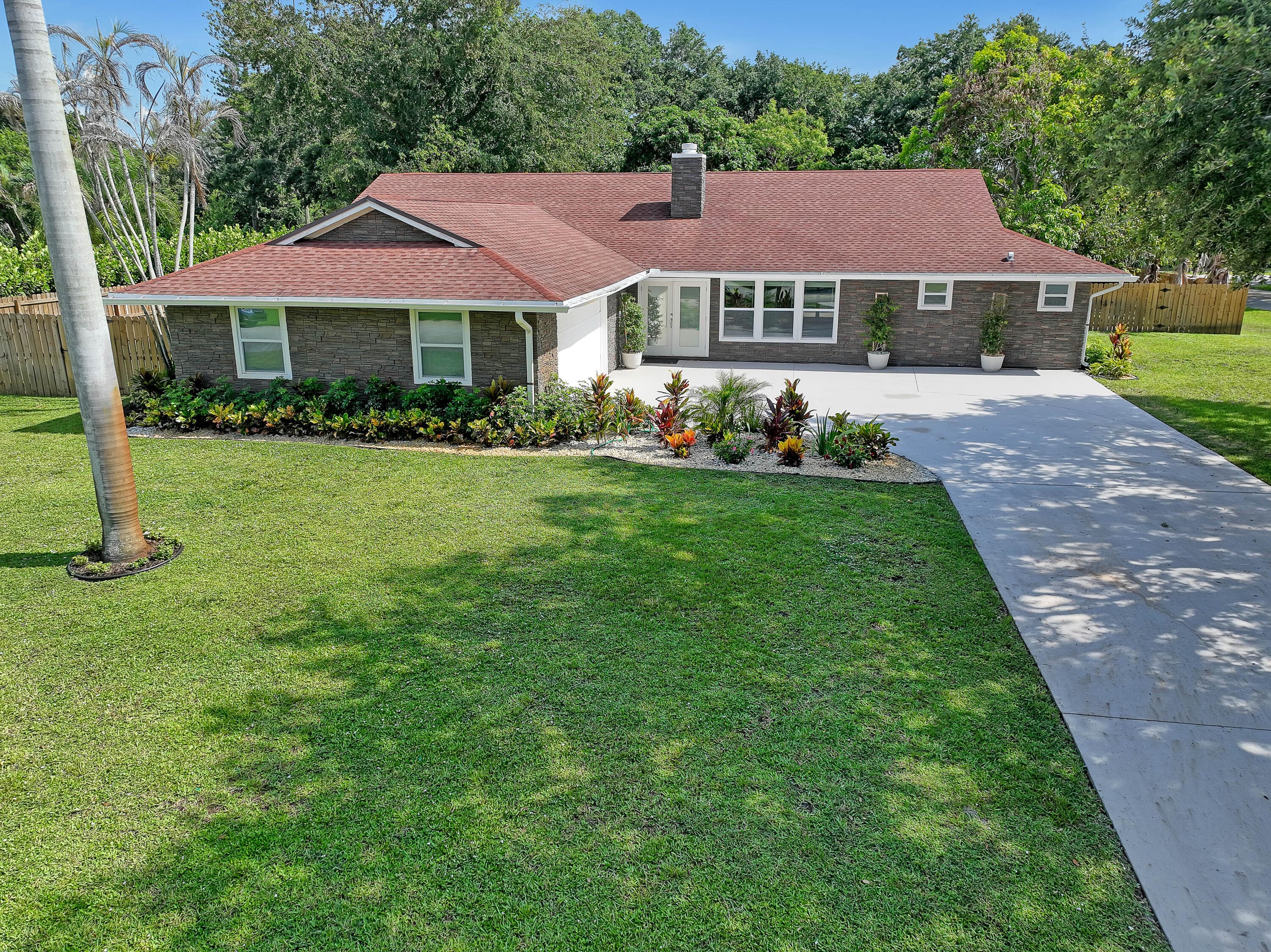 6185 White Oak Court, Jupiter, FL 33458 2