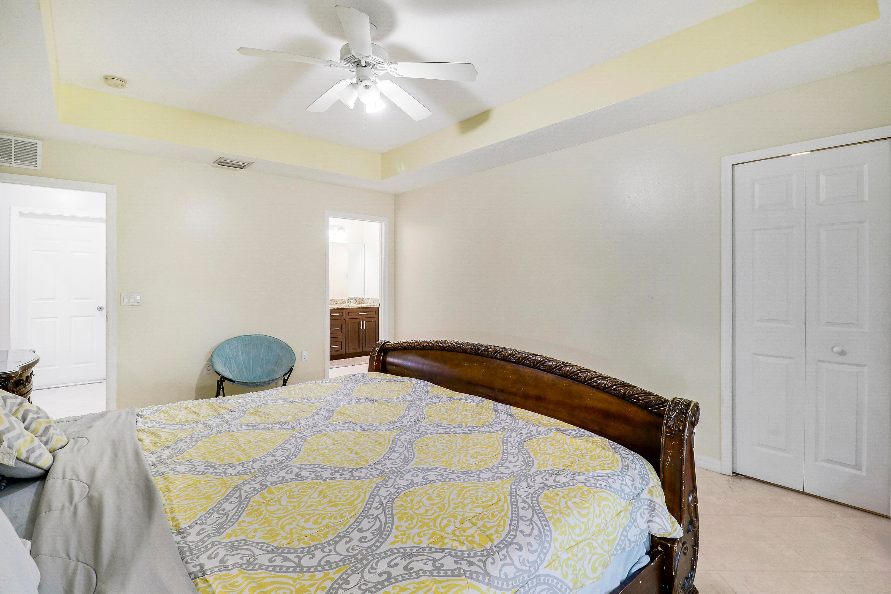 611 SW Saragossa Avenue, FL 34953 32