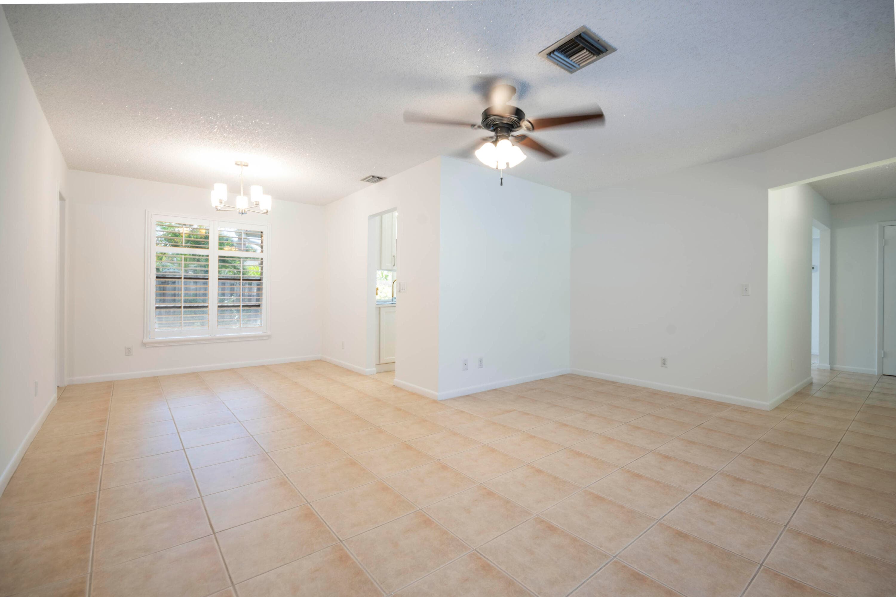 18020 Palm Point Drive, Jupiter, FL 33458 8