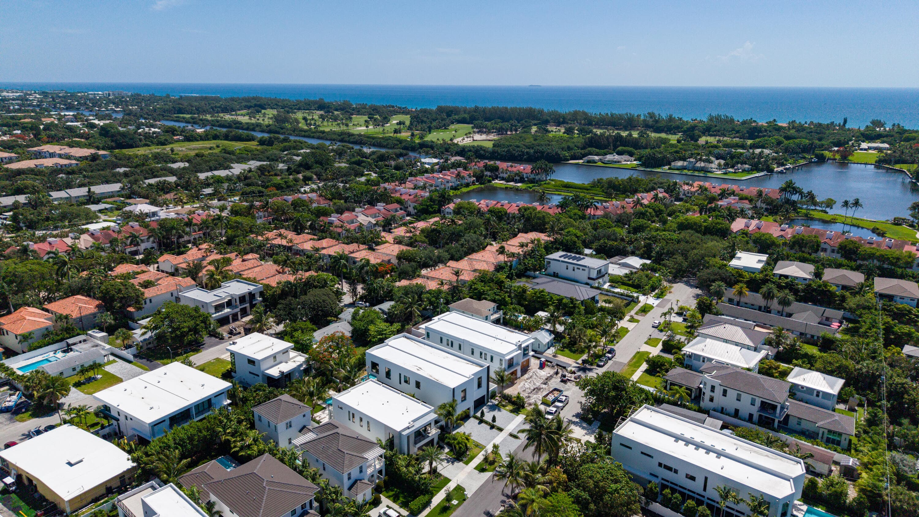 723 Lake Avenue N, Delray Beach, FL 33483 42