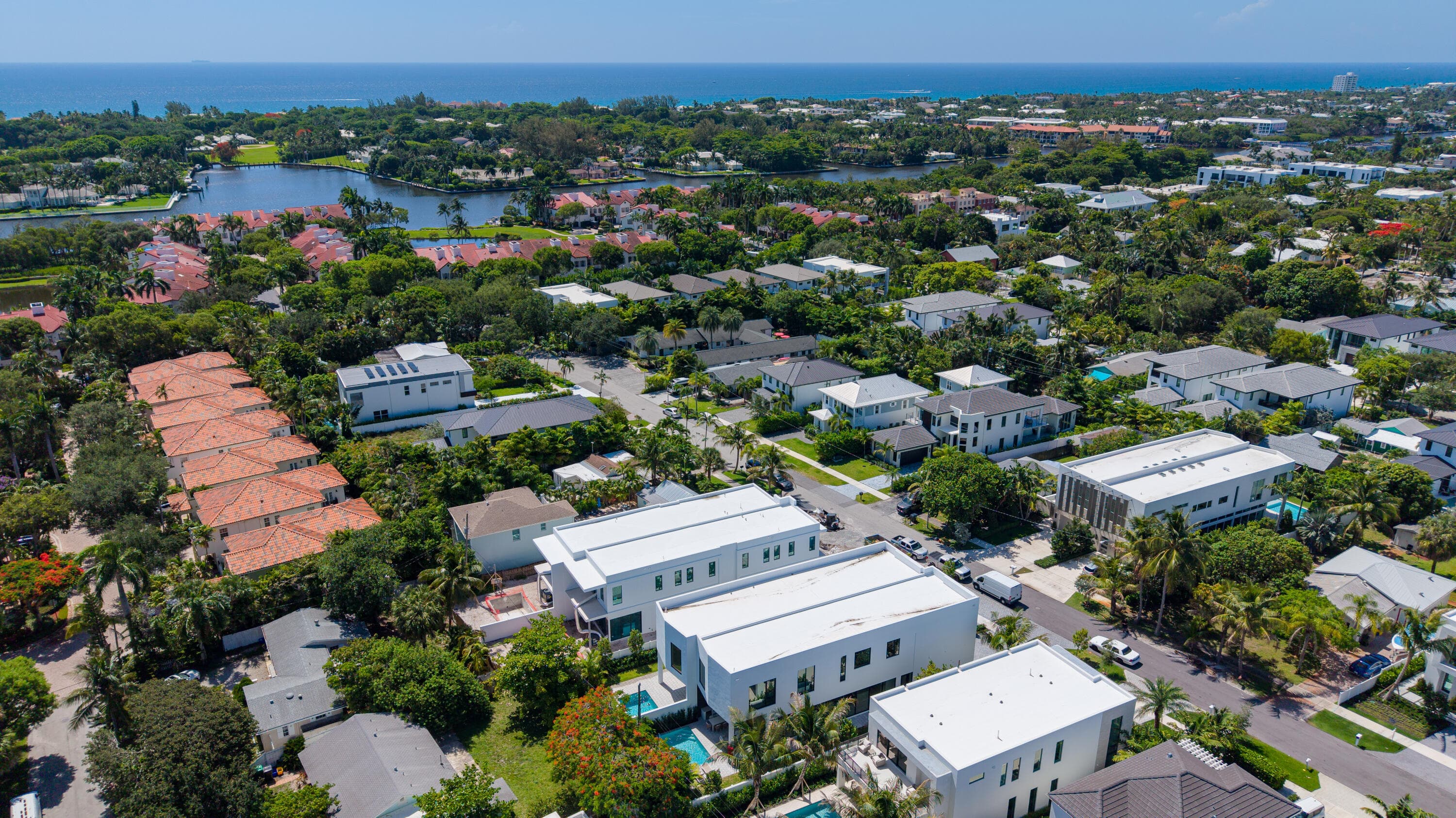 723 Lake Avenue N, Delray Beach, FL 33483 60