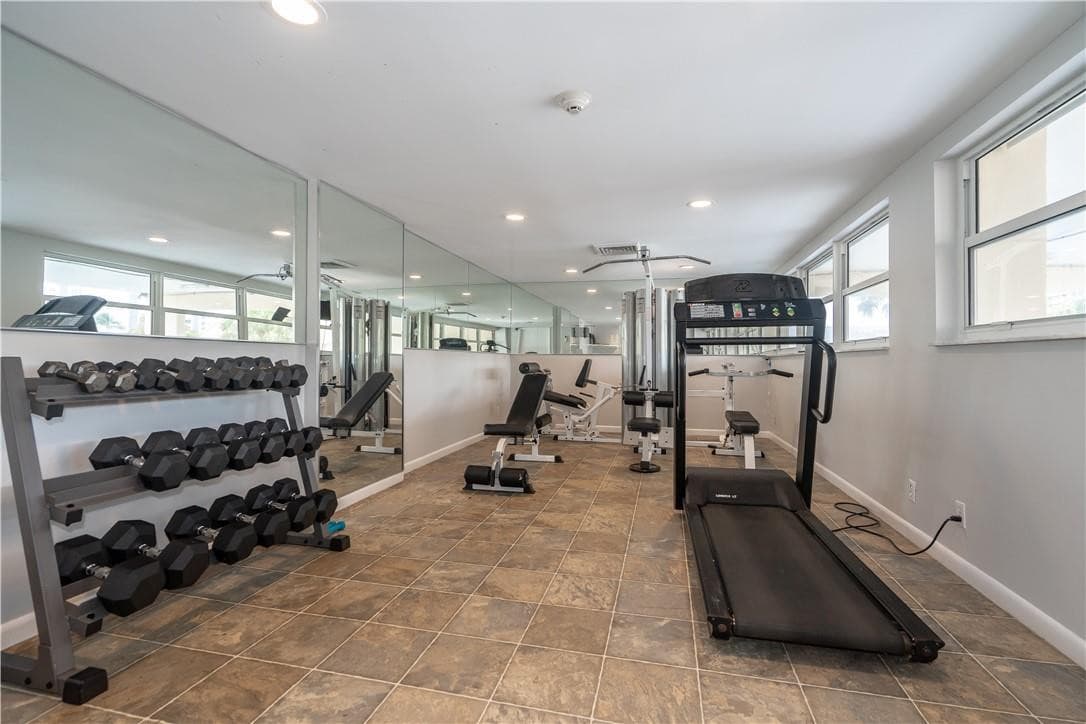 1200 Hibiscus Avenue 1704, Pompano Beach, FL 33062 6