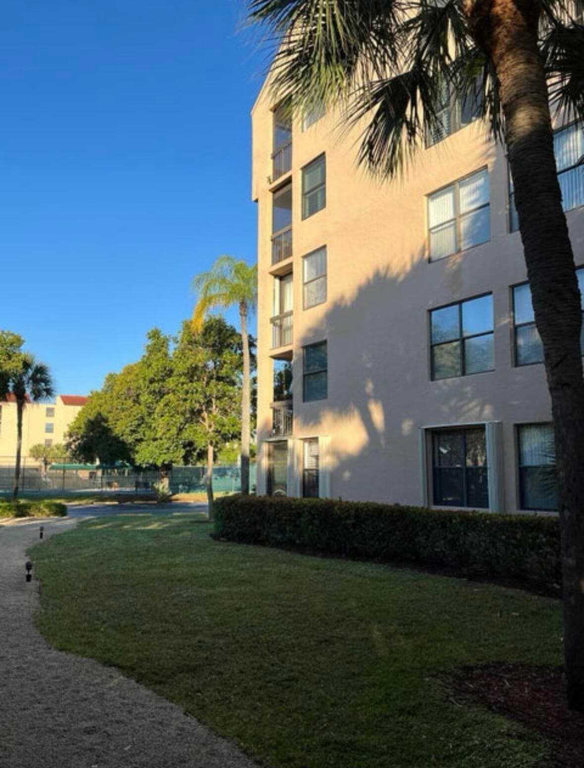 600 Egret Circle 7305, Delray Beach, FL 33444 4