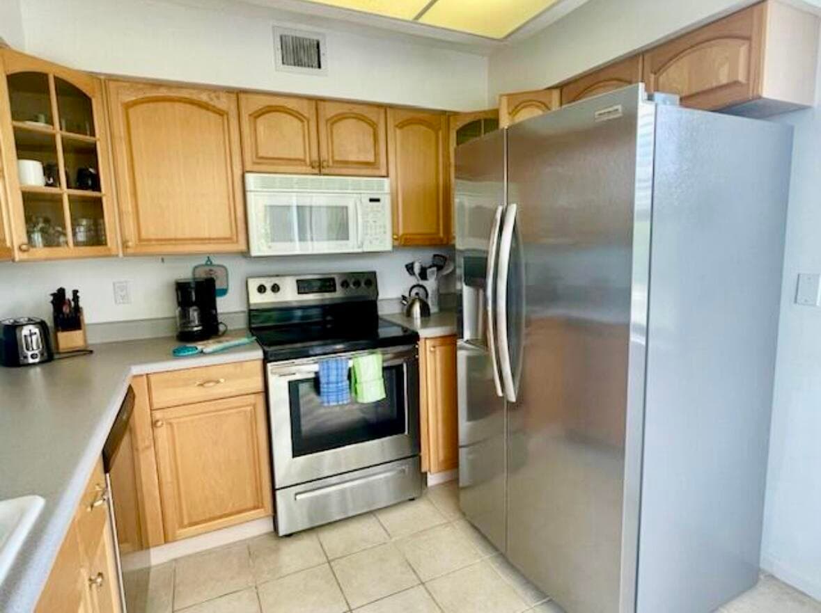 600 Egret Circle 7305, Delray Beach, FL 33444 23