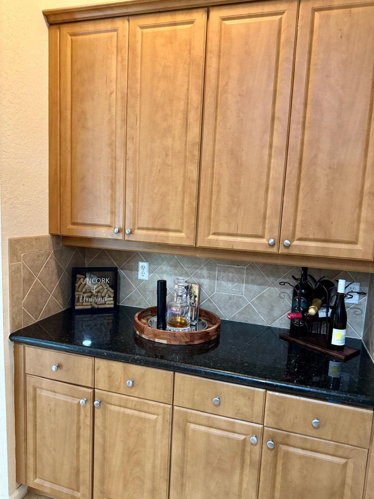 127 Palm Beach Plantation Boulevard, West Palm Beach, FL 33411 25