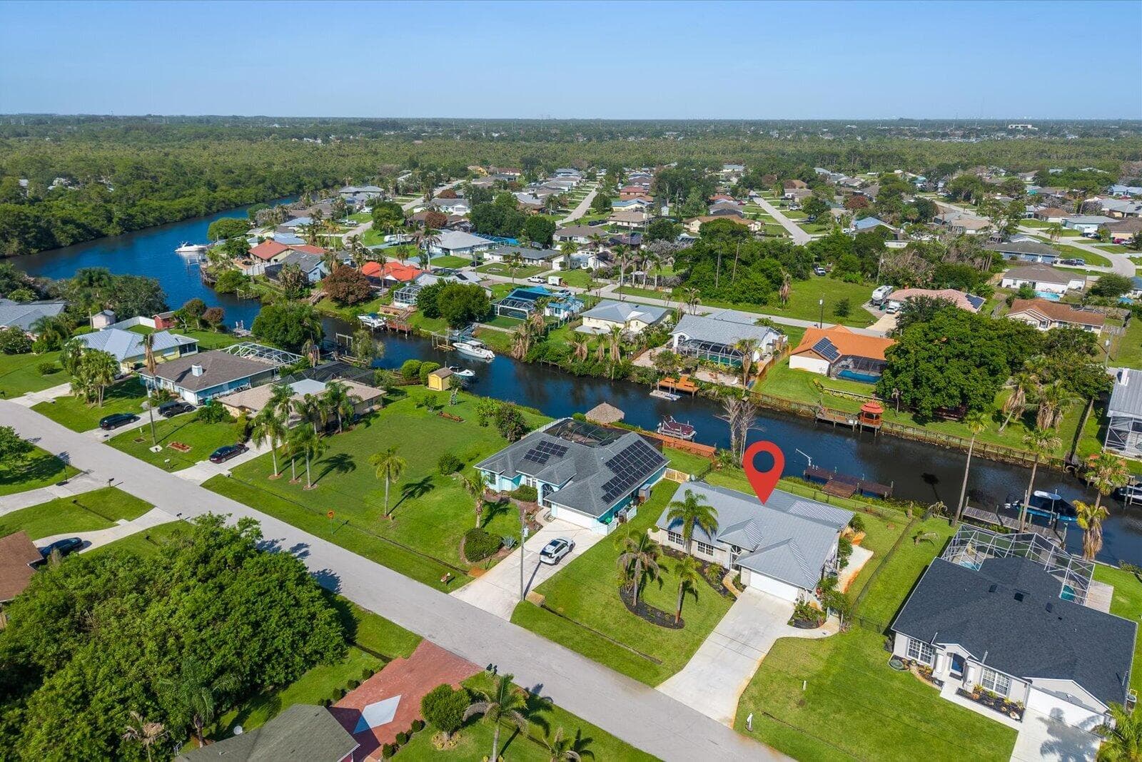 160 NE Twylite Terrace, Port St. Lucie, FL 34983 2