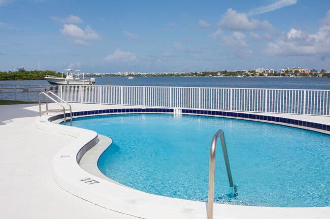301 Croton Avenue 303, Lantana, FL 33462 31