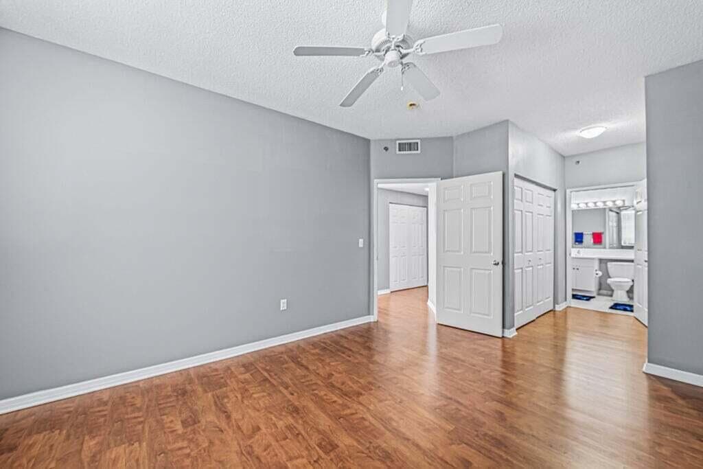 616 Clearwater Park Road 1112, West Palm Beach, FL 33401 24