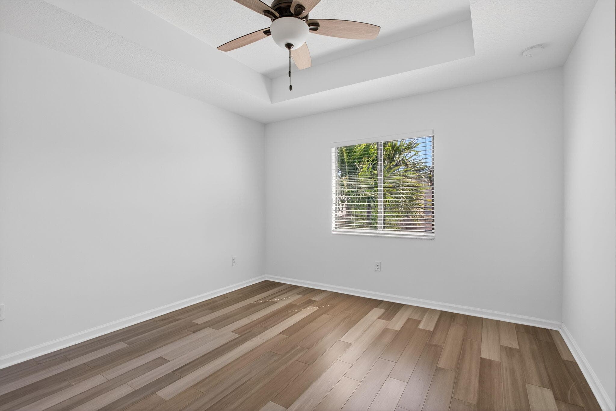 325 NW 33rd Lane, Pompano Beach, FL 33069 24