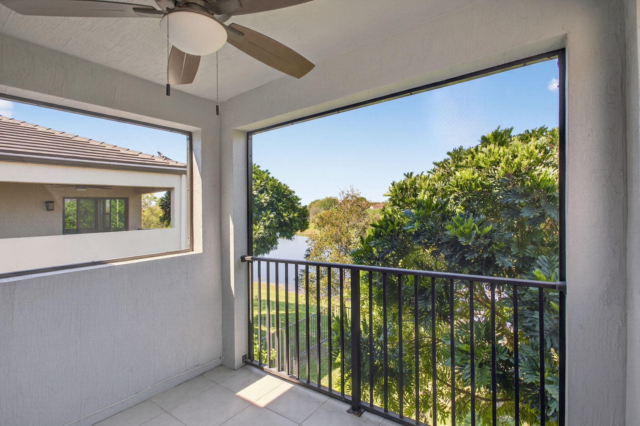 325 NW 33rd Lane, Pompano Beach, FL 33069 35