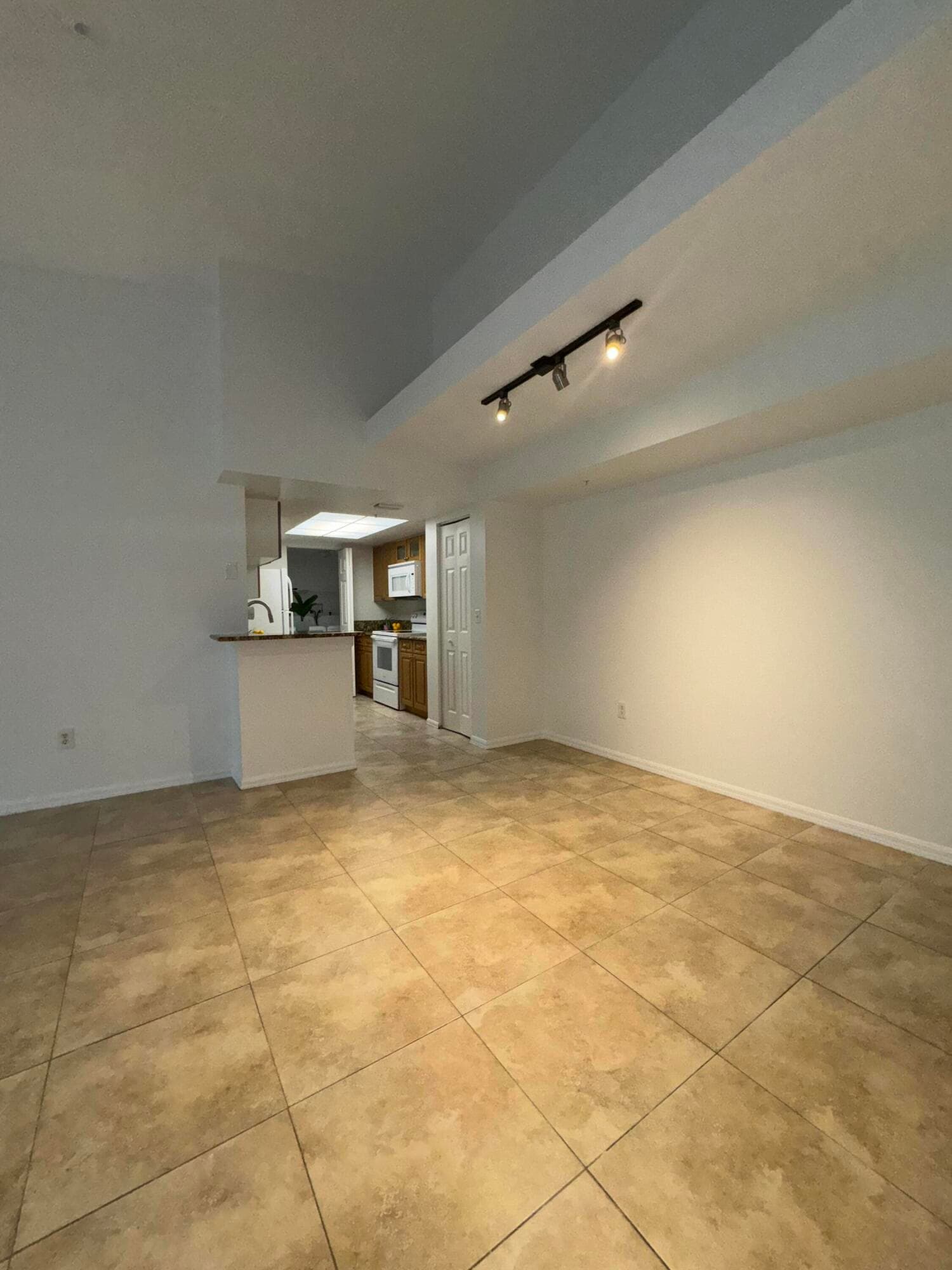 1300 Crestwood Drive 1309, Royal Palm Beach, FL 33411 7