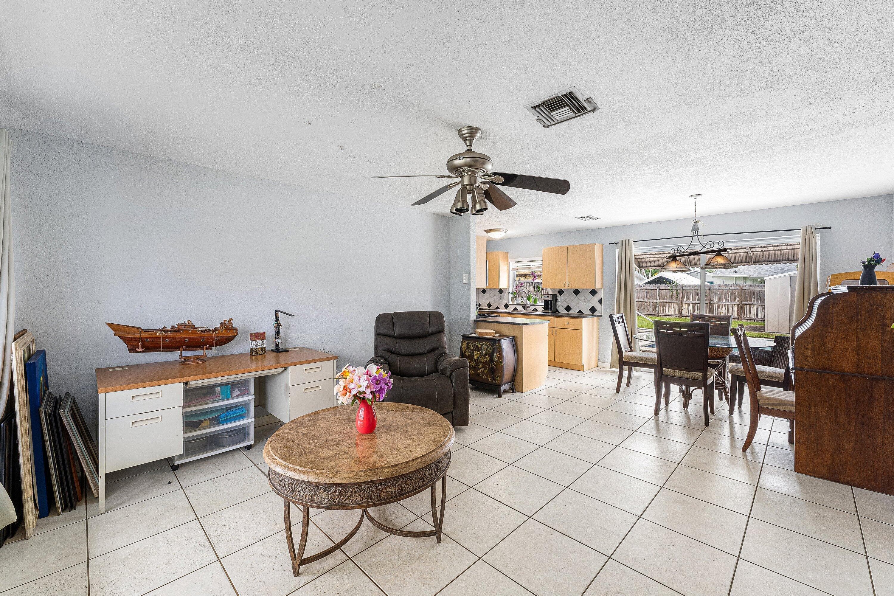 5543 SW 7th Street, Margate, FL 33068 7