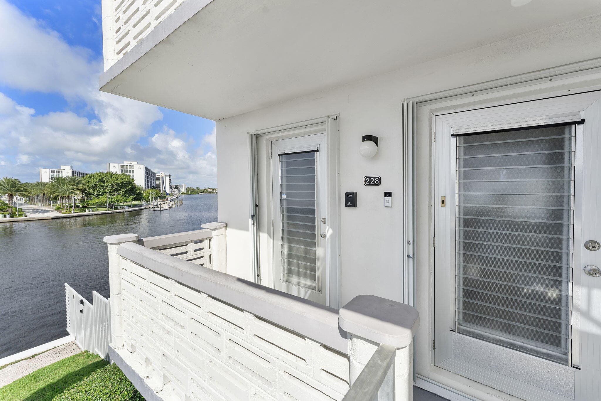 101 NE 19th Avenue 228, Deerfield Beach, FL 33441 14