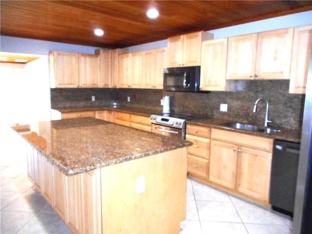 1903 Robalo Drive, Vero Beach, FL 32960 4