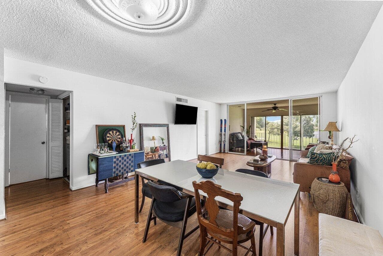 157 Atlantis Boulevard 301, Atlantis, FL 33462 13