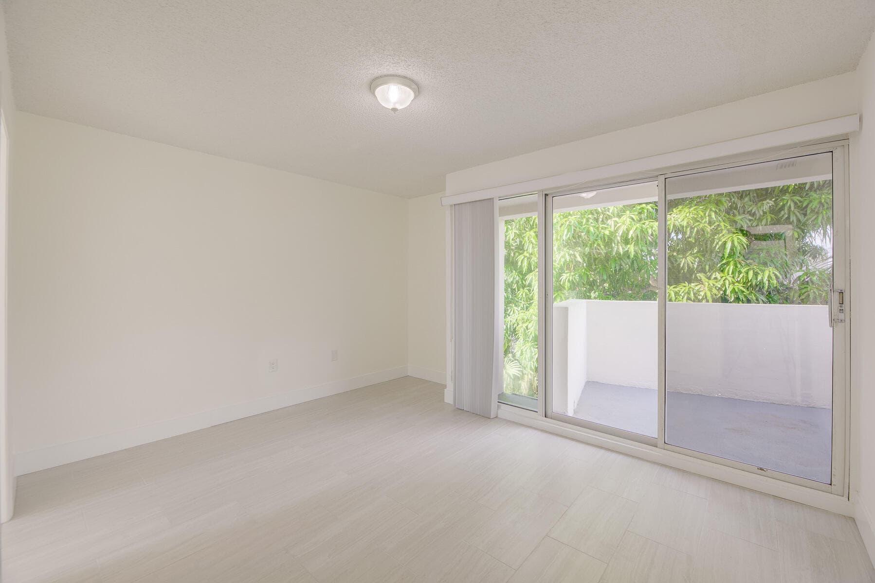 2100 Brickell Avenue 406, Miami, FL 33129 21