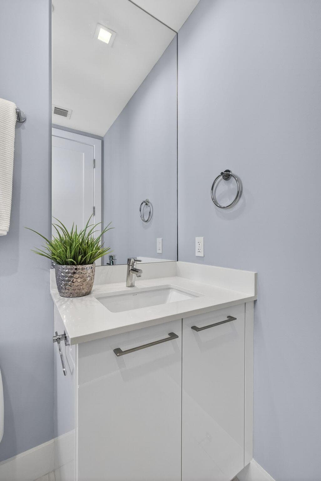 3 Water Club Way 1801, North Palm Beach, FL 33408 24