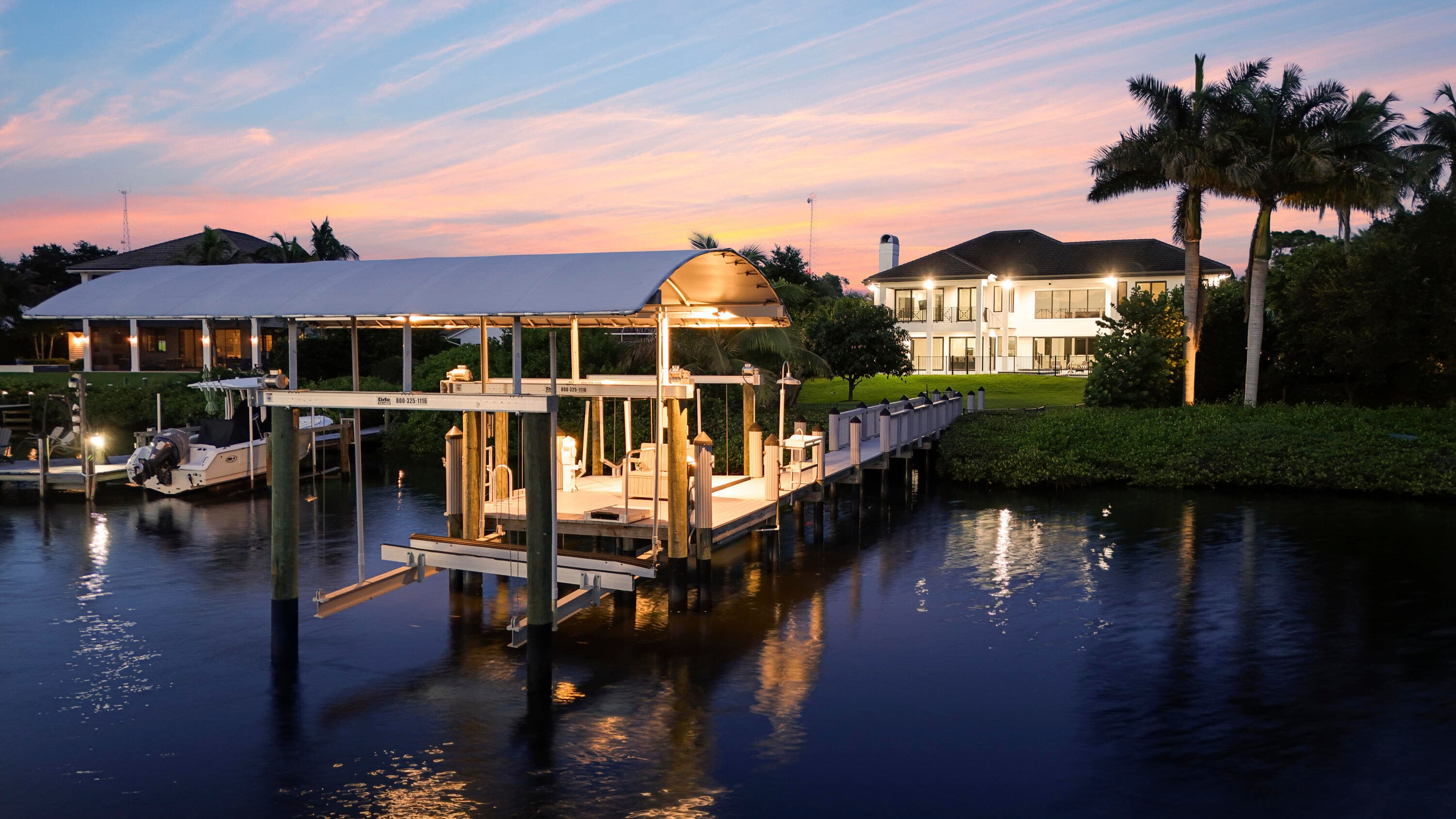 18411 SE Lakeside Drive, Jupiter, FL 33469 2
