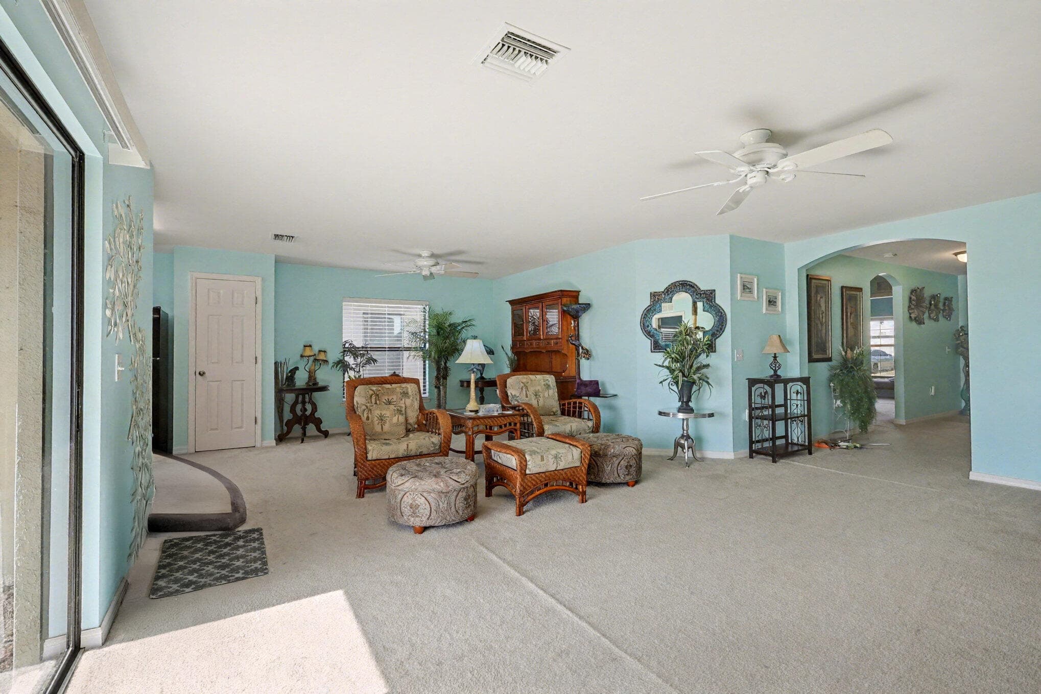 746 Center Lake Street, Lehigh Acres, FL 33974 8