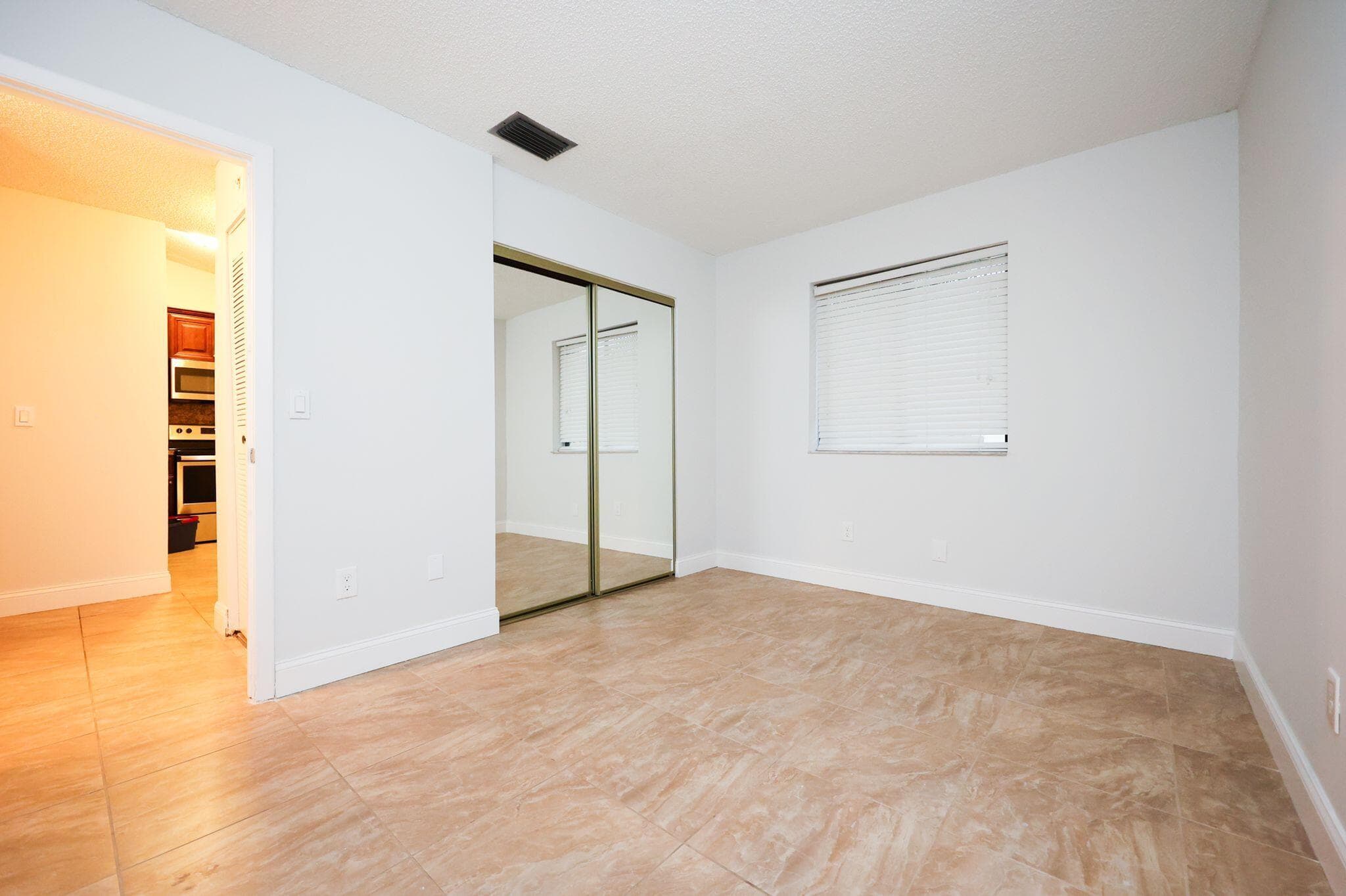 10127 E Boca Bend E B2, Boca Raton, FL 33428 10