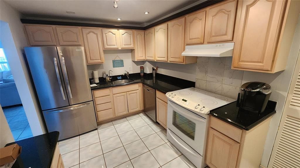 405 N Ocean Boulevard 1507, Pompano Beach, FL 33062 16