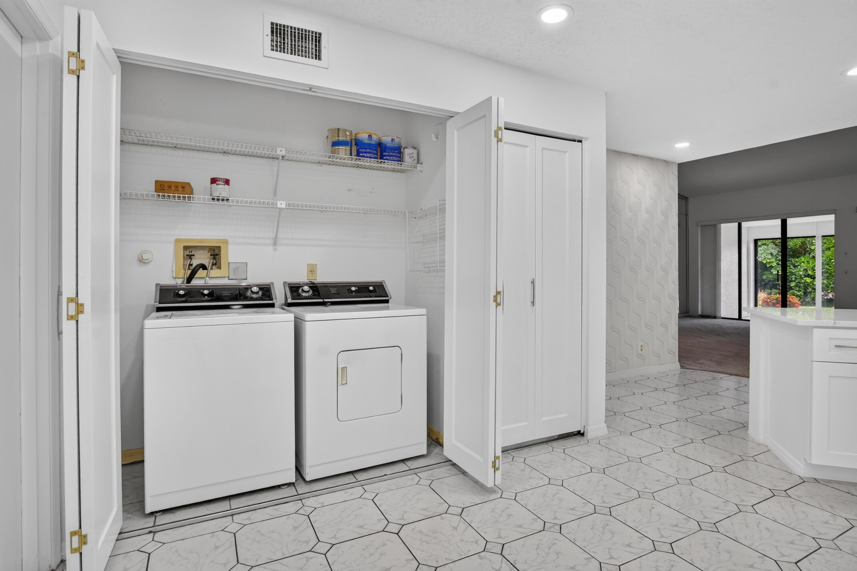 10523 Ladypalm B, Boca Raton, FL 33498 24