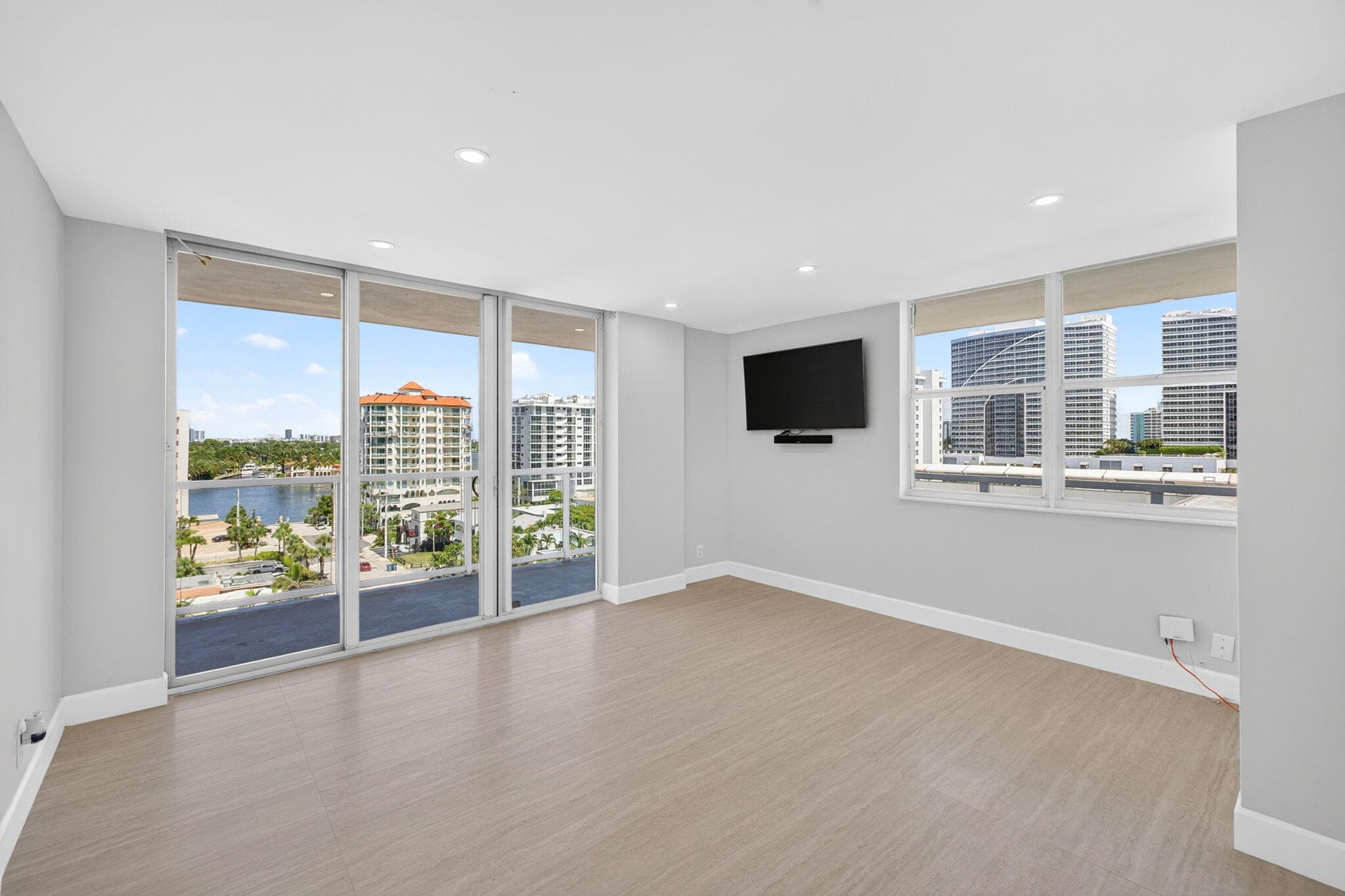 209 N Fort Lauderdale Beach Boulevard N 8a, Fort Lauderdale, FL 33304 20