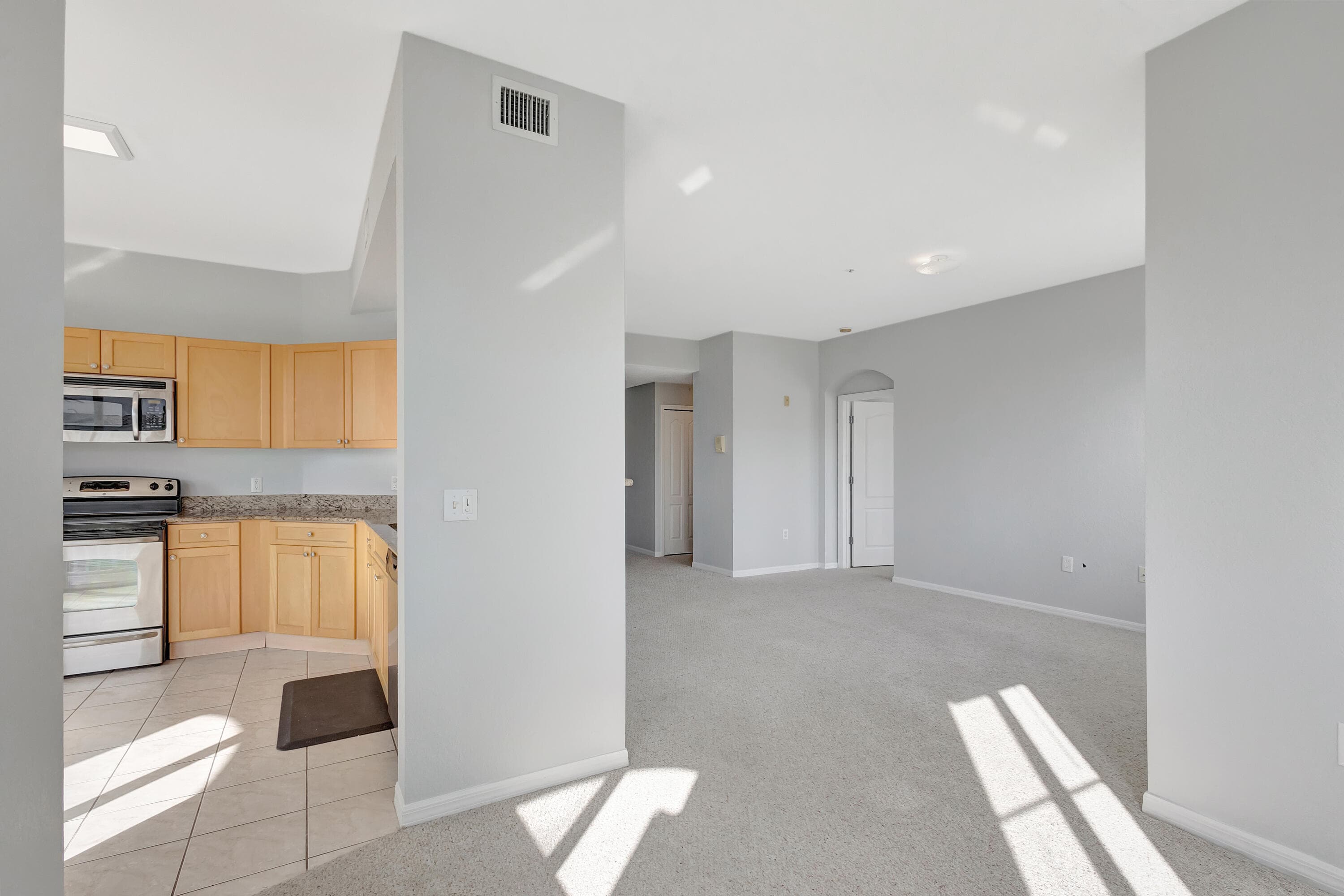 11020 Legacy Drive 303, Palm Beach Gardens, FL 33410 10