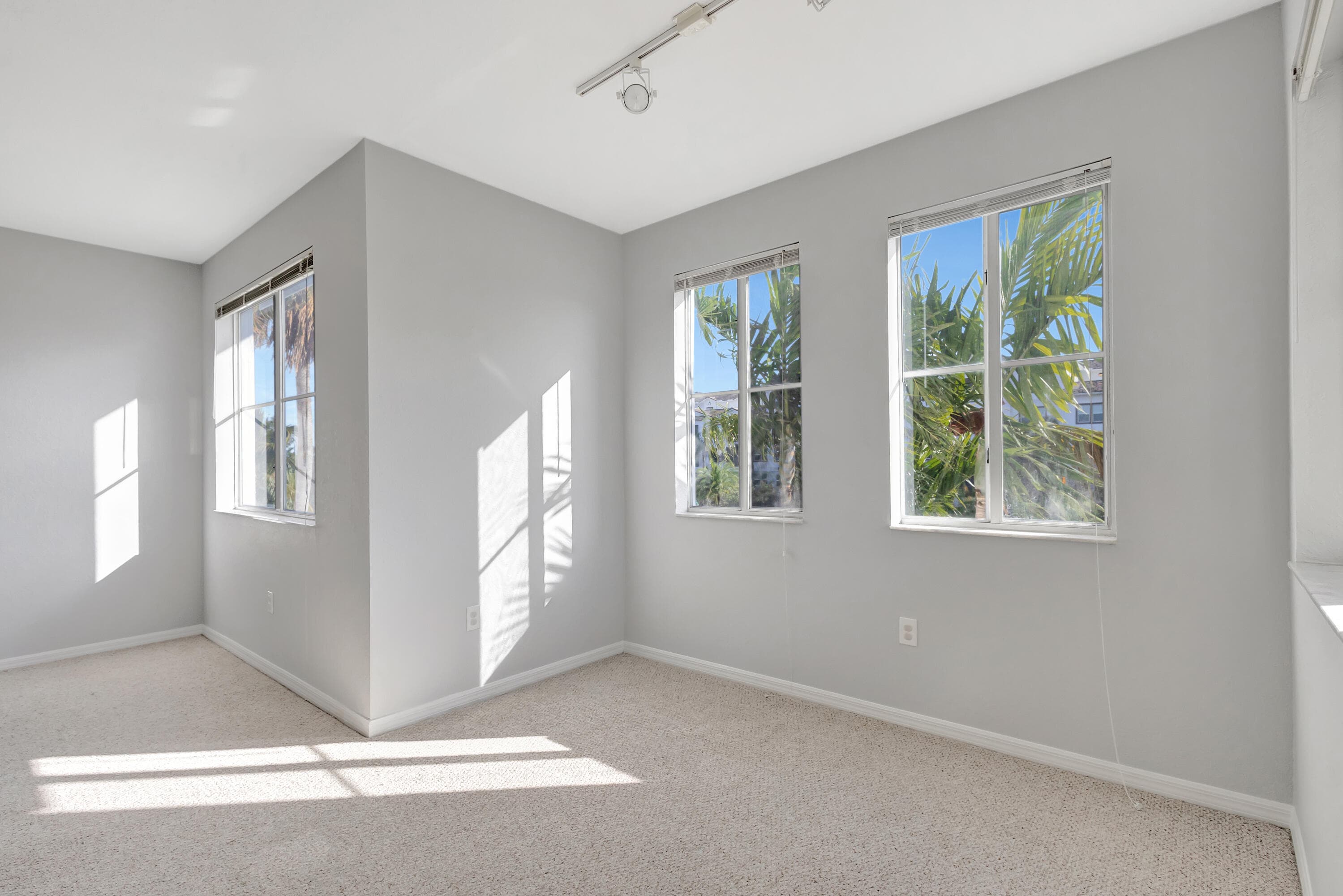 11020 Legacy Drive 303, Palm Beach Gardens, FL 33410 15